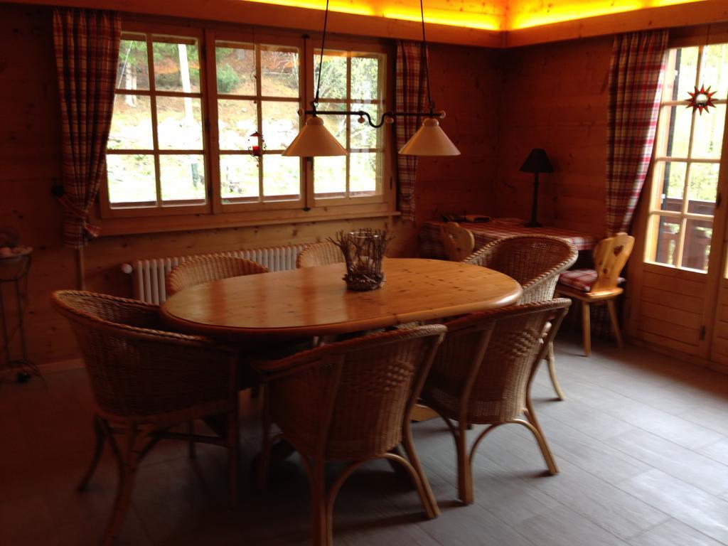 Chalet Charming Grächen Esterno foto