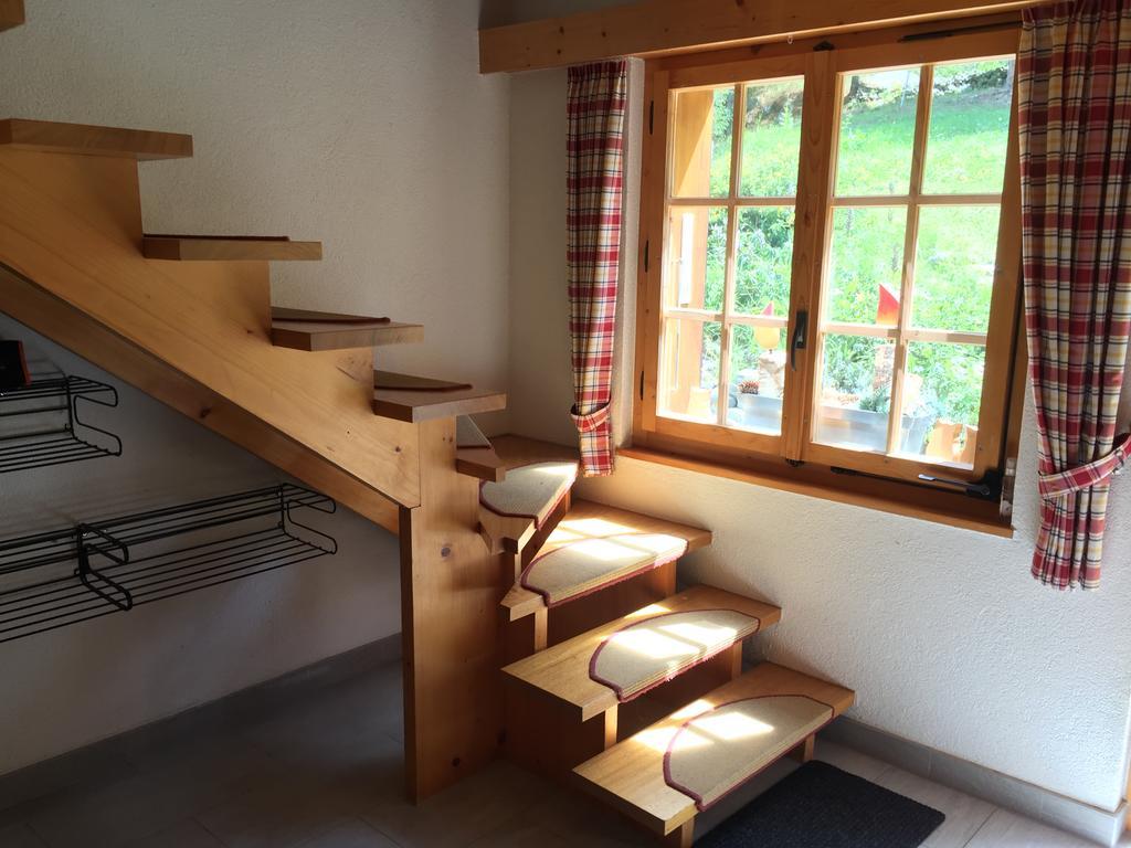 Chalet Charming Grächen Camera foto